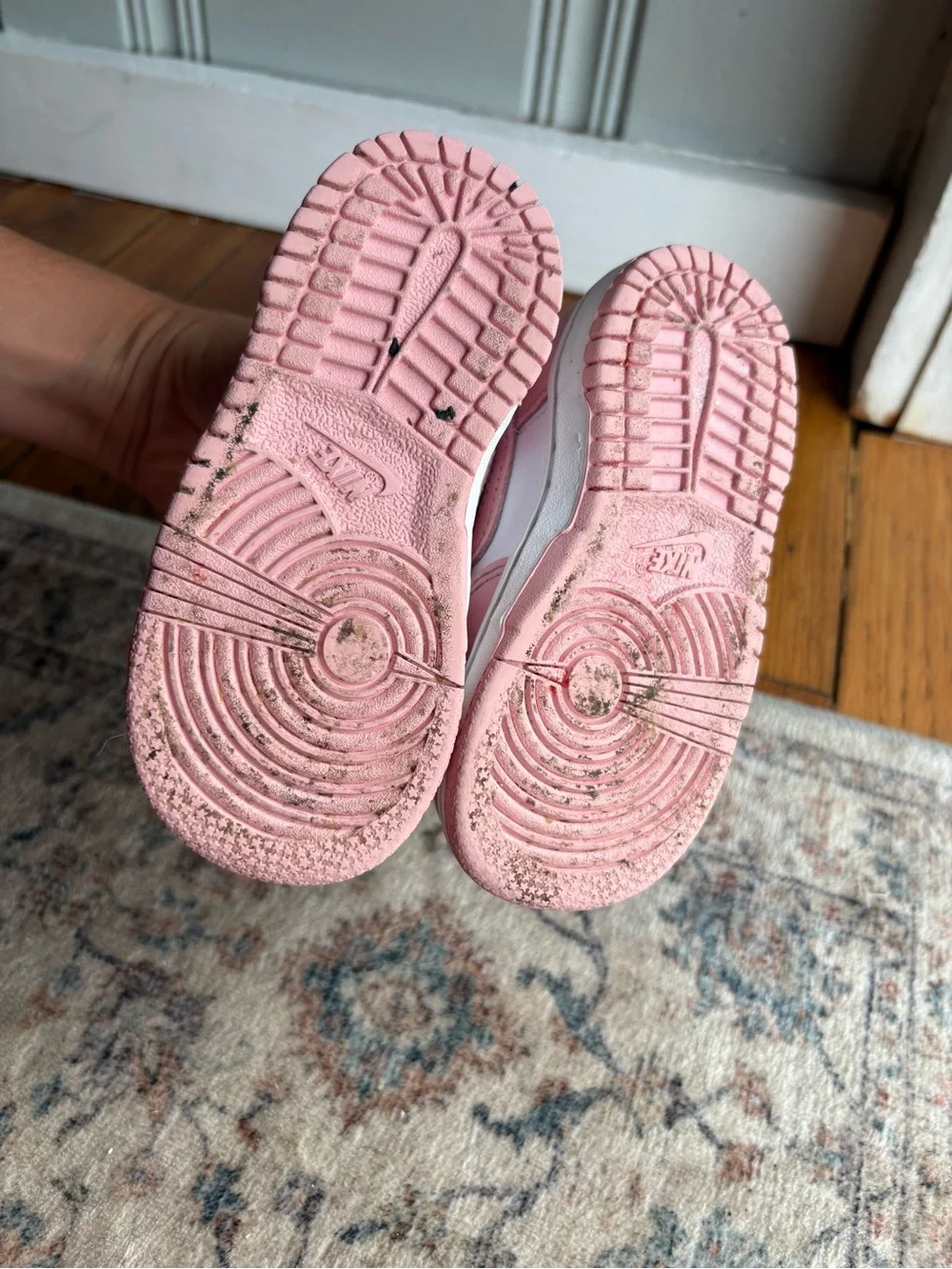 6C Toddler Girls Rose Pink & White Nike Slip On Dunks